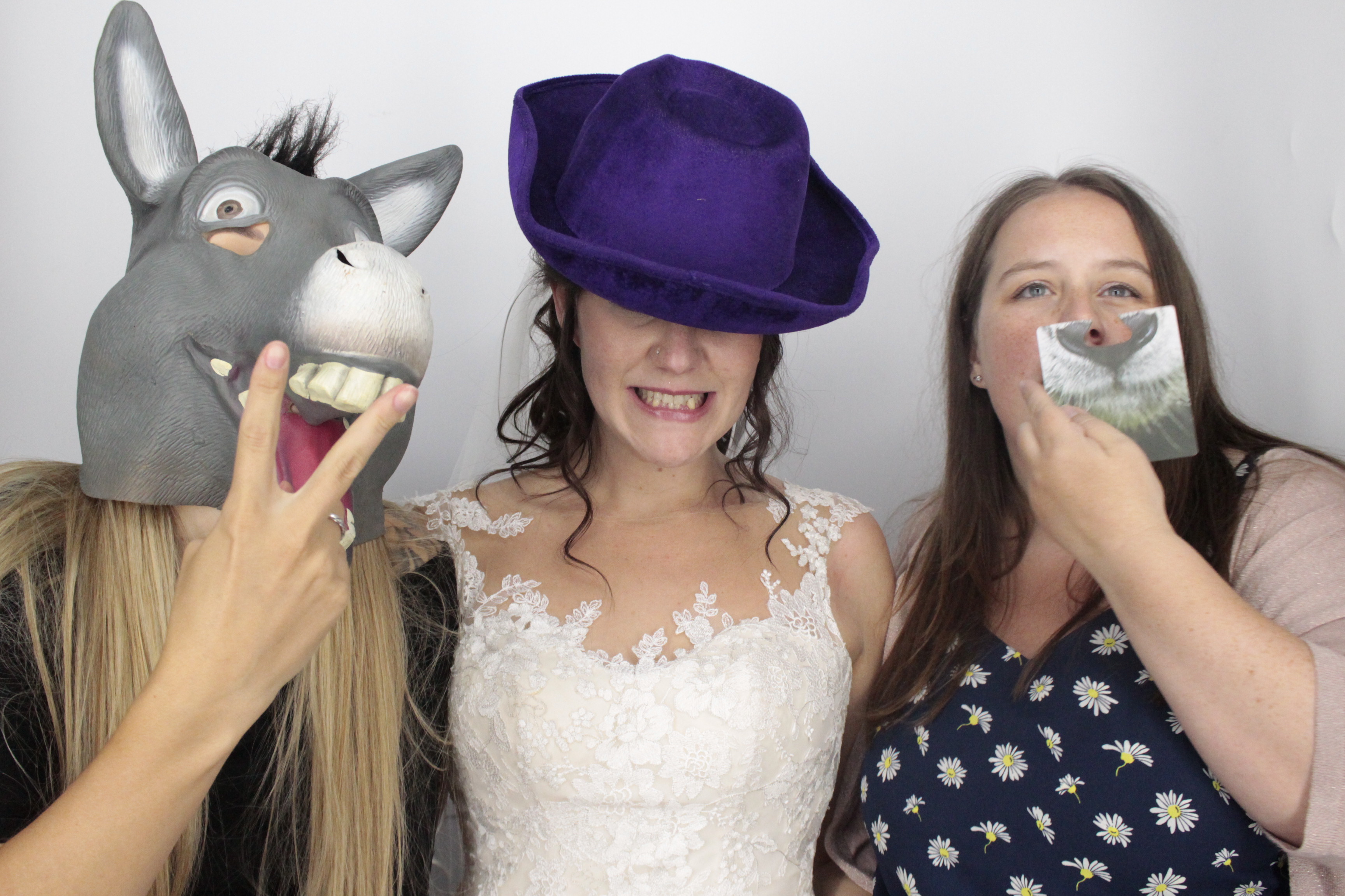 Kim & Andy's Wedding | View more photos from the event at gallery.myphotoboothexperience.co.uk/u/MyPhotoBoothExperienceLtd/Kim-Andys-Wedding